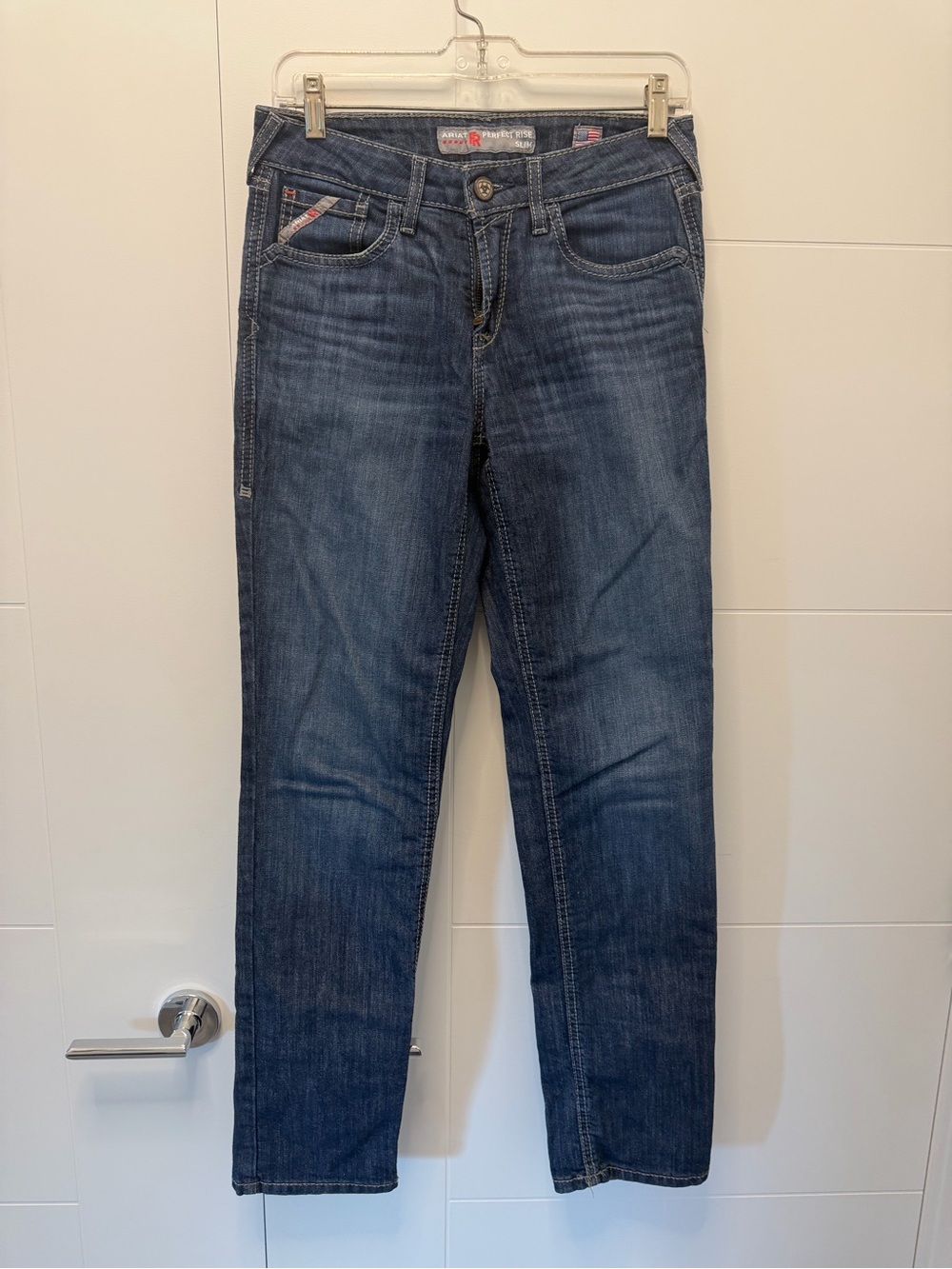 Arita FR Indigo Straight-Leg Women's Jeans